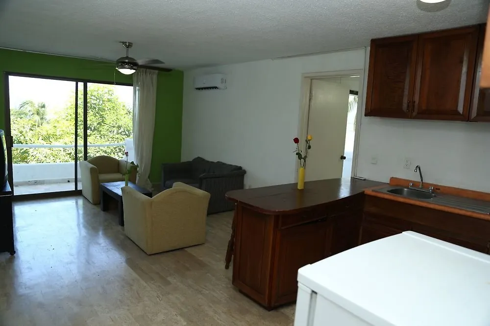 ** Hotel All Inclusive Bed & Beach & Fun Cancun Mexico