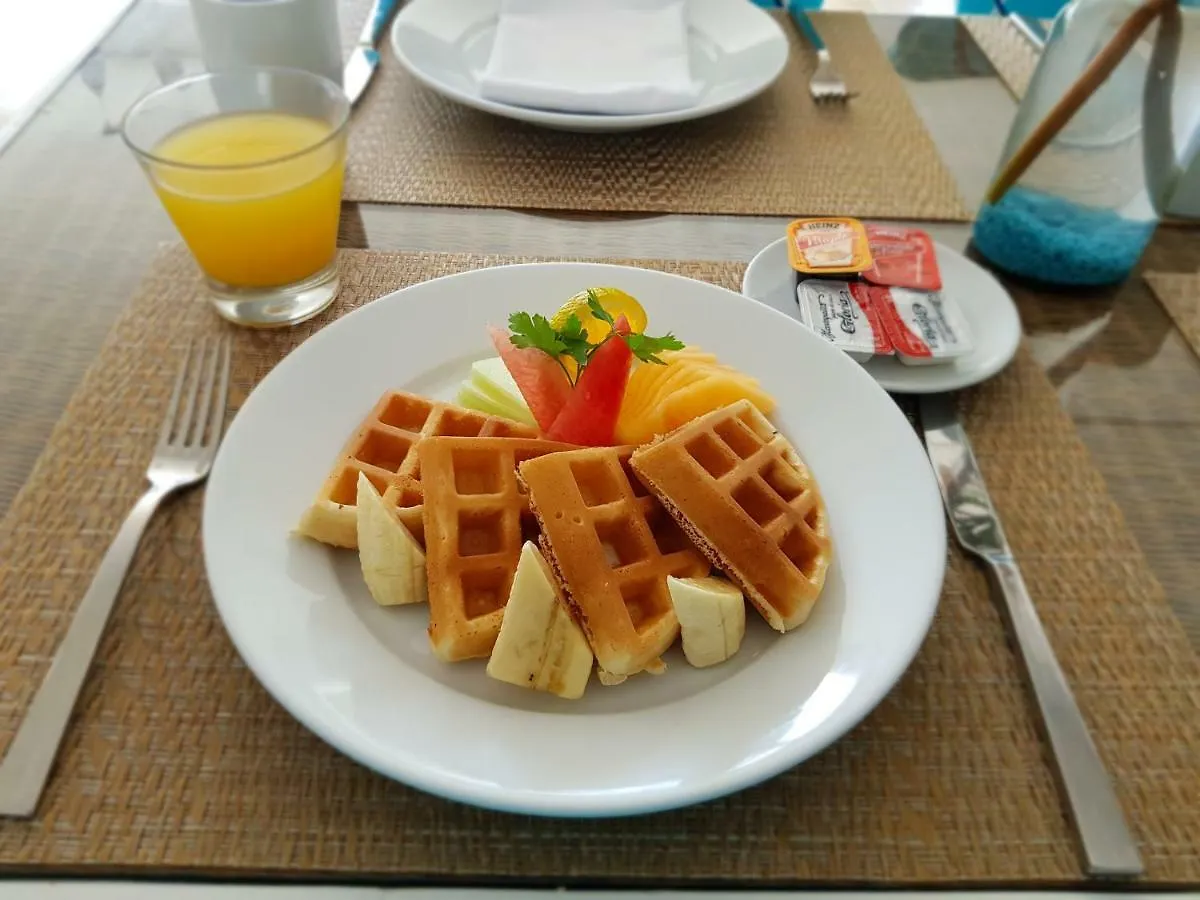 All Inclusive Bed & Beach & Fun Cancun 2*,  Mexico
