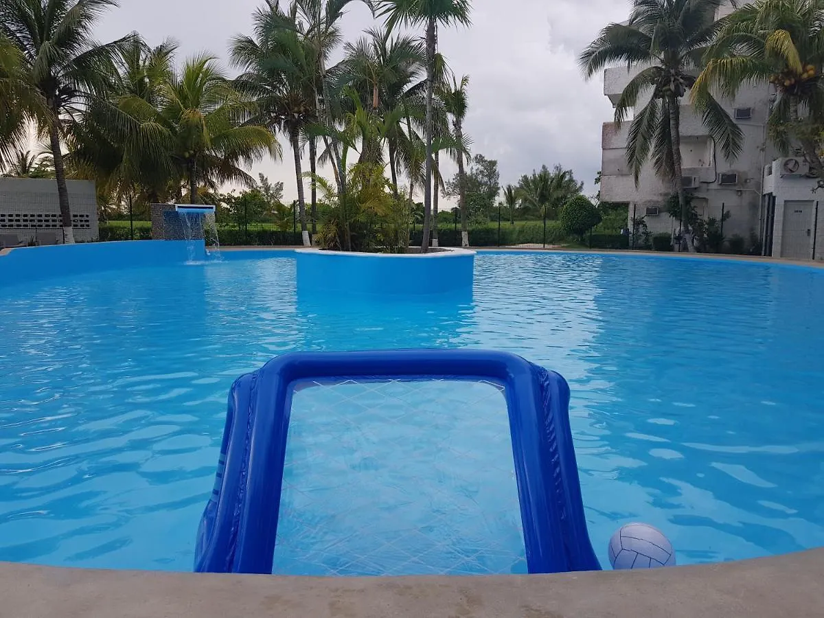 All Inclusive Bed & Beach & Fun Cancun Hotel